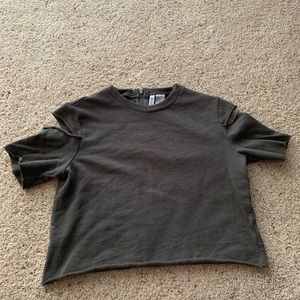 Crop top
